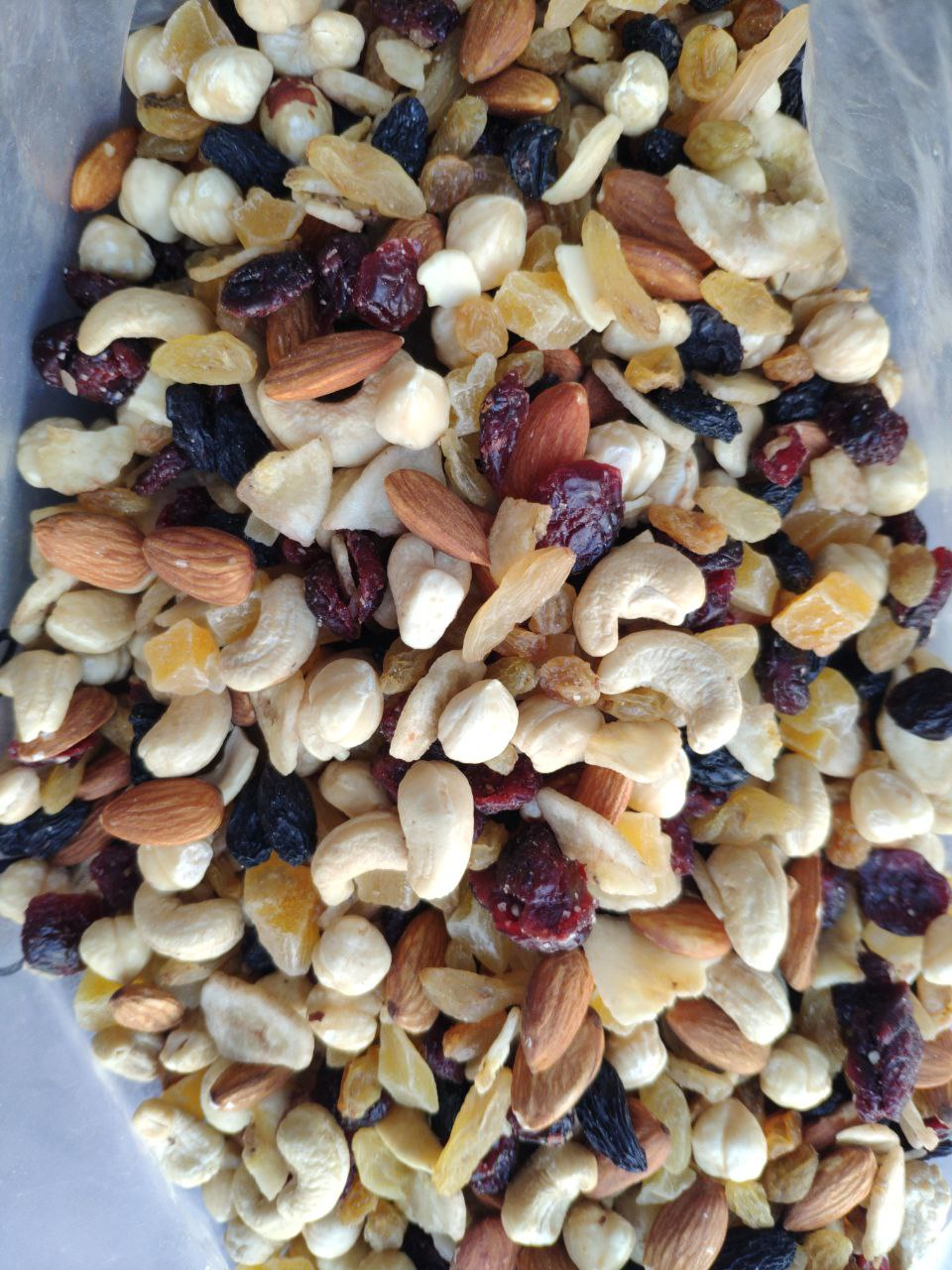 Фруктово горіховий мікс