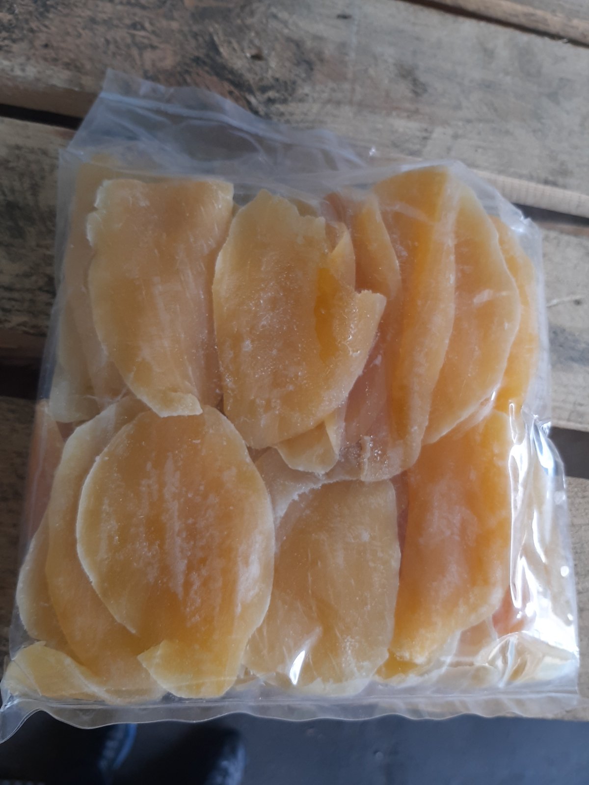 Манго листок